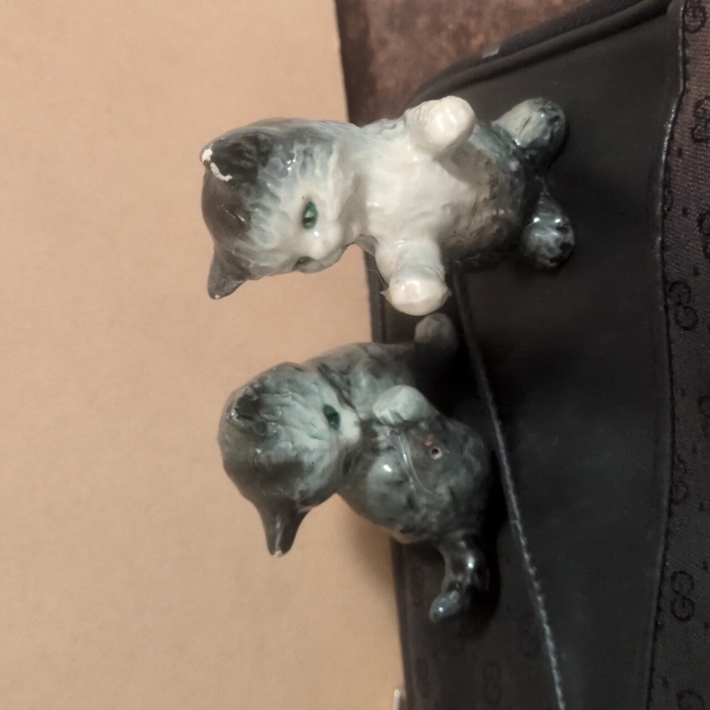 Ceramic cats (missing parts)